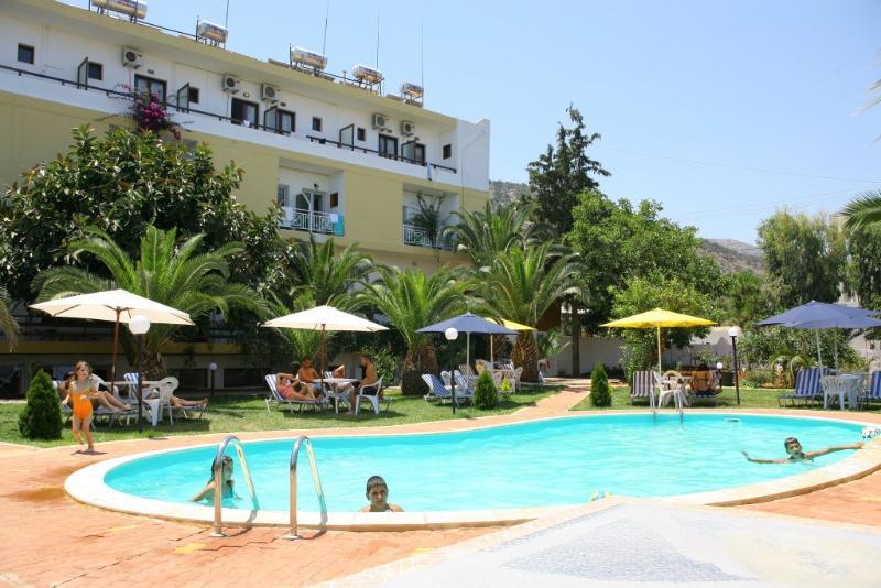 Hotel Harmony Malia Esterno foto