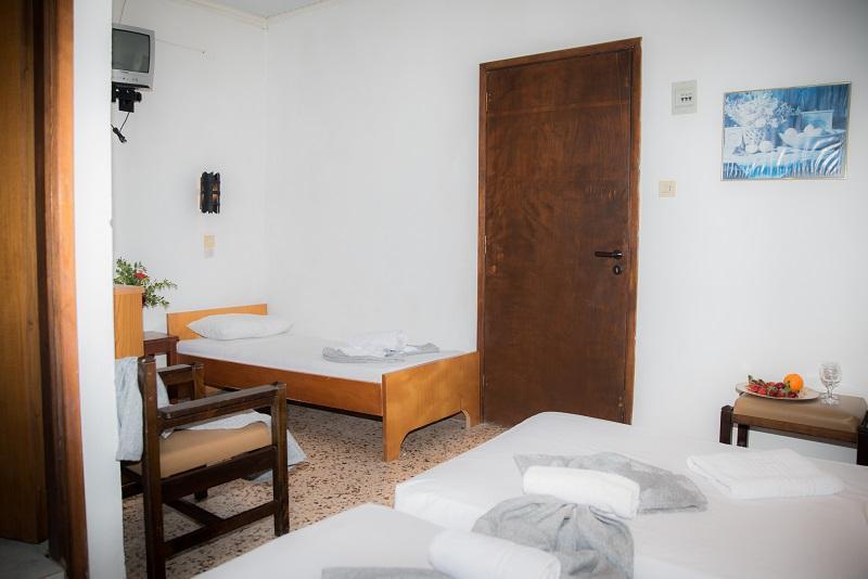 Hotel Harmony Malia Esterno foto